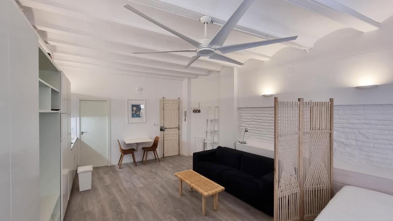 Estudio en Ciutat Vella *